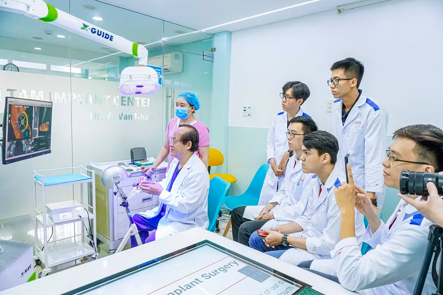 HIU sẽ tiếp tục xét tuyển và dành 250 chỉ tiêu cho thí sinh thuộc đối tượng đặc cách tốt nghiệp