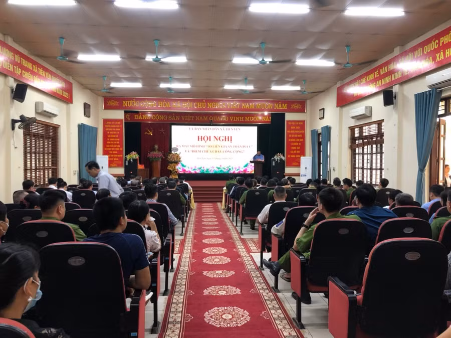 Hội nghị được tổ chức tại hội trường UBND xã Tiền Yên trong ngày 13/4.