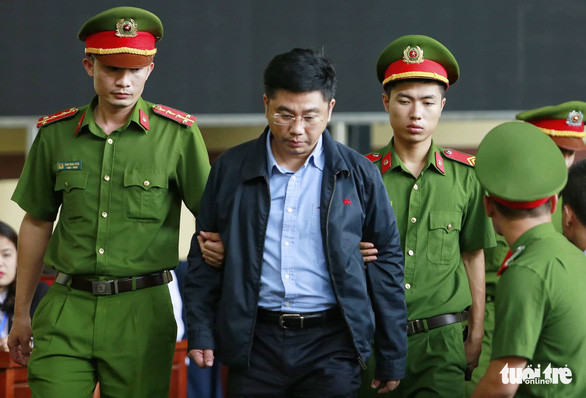 Công bố cáo trạng truy tố ông Phan Văn Vĩnh, Nguyễn Thanh Hoá - Ảnh 5. Công bố cáo trạng truy tố ông Phan Văn Vĩnh, Nguyễn Thanh Hoá - Ảnh 5.