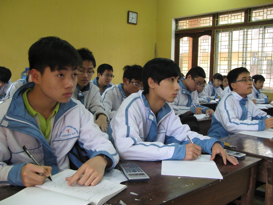 Môi trường học ngoại ngữ của HS trường THPT Chuyên tỉnh Lào Cai được cải thiện đáng kể