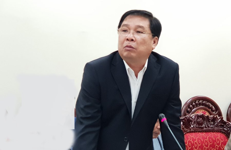 "Ca sĩ hát một bài kiếm 300 triệu, nhạc sĩ đòi tác quyền lại chửi um sùm" ảnh 1 "Ca sĩ hát một bài kiếm 300 triệu, nhạc sĩ đòi tác quyền lại chửi um sùm" ảnh 1