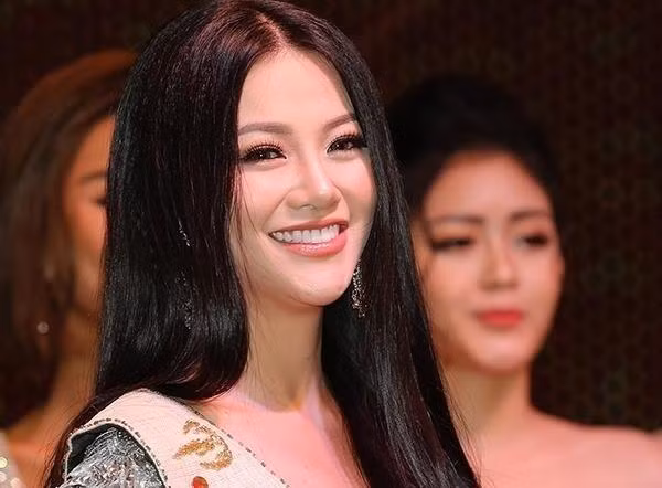 Hoa hậu Trái đất 2018 Phương Khánh lần đầu nói về phẫu thuật thẩm mỹ