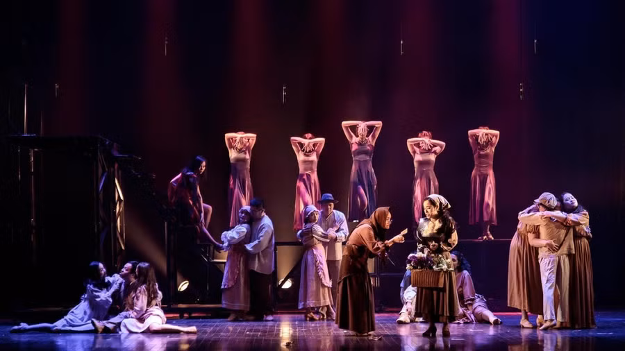 Vở nhạc kịch của Nhà hát Vũ Kịch Việt Nam từng giành tới 14 giải thưởng.