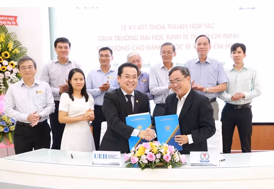 ICH ký kết hợp tác đào tạo và liên thông nhiều chương trình đại học với Trường ĐH Kinh tế TP.HCM