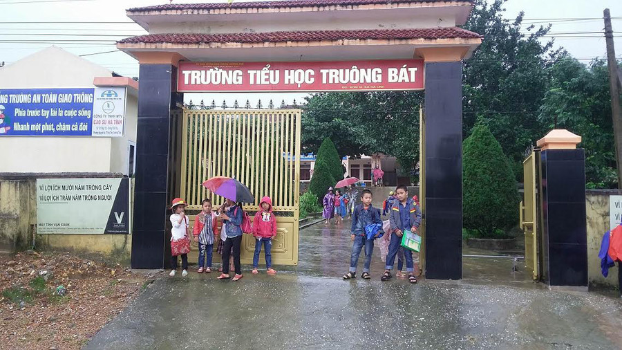 Hà Tĩnh: 700 trường nghỉ học để tránh bão