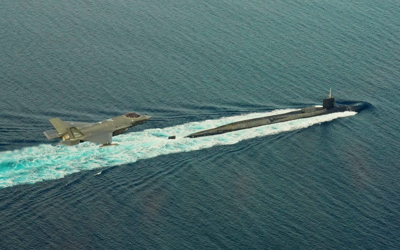 USS Florida (SSGN 728) hoàn thành cuộc tập trận chung với Lực lượng Hải quân Na Uy cuối tháng 9 năm 2023