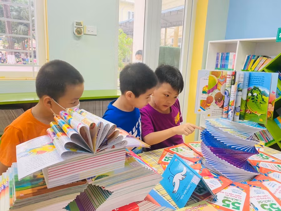 Sách giáo khoa mới được đánh giá có nhiều cải tiến cả về hình thức và cấu trúc nội dung. 