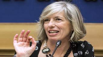 Bà Stafania Gianini: Chất lượng là chìa khóa để một trường ĐH tồn tại Bà Stafania Gianini: Chất lượng là chìa khóa để một trường ĐH tồn tại