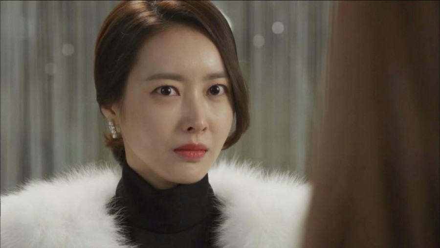 con dau om quan ao tien mung bo ve ngay dem tan hon vi mot cau noi cua me chong - 1