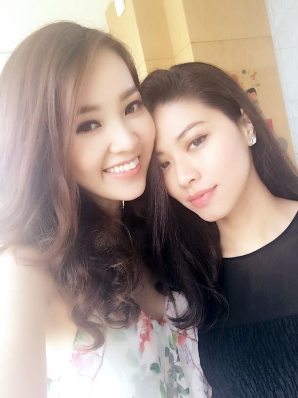Đôi bạn thân nức tiếng khắp cả VTV vì ai cũng xinh đẹp, giàu có, thần thái át vía người đối diện - Ảnh 4. Đôi bạn thân nức tiếng khắp cả VTV vì ai cũng xinh đẹp, giàu có, thần thái át vía người đối diện - Ảnh 4.
