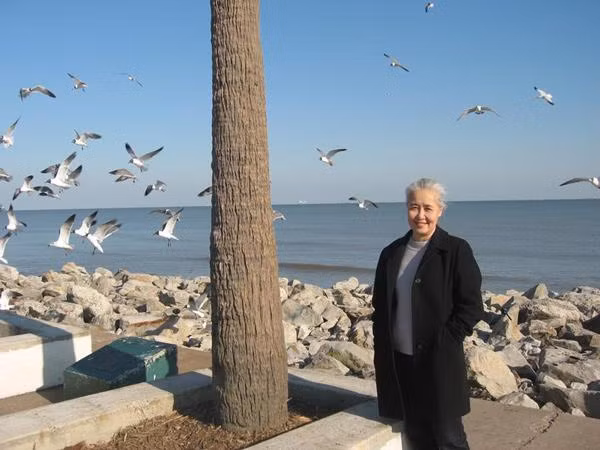 nguyen dzoan cam van: tuoi tho ngheo kho, ca doi vi con, cuoi cung chon xuat gia tim an lac - 4