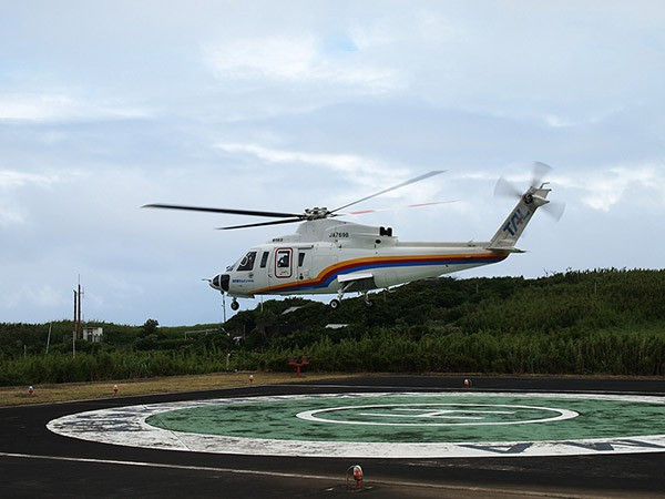 Người dân trên đảo Aogoshima di chuyển bằng phương tiện sang chảnh này đây