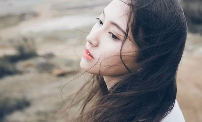 Đàn bà đa nghi là vì lòng tin của họ đã từng đổ vỡ - Ảnh minh họa: Internet