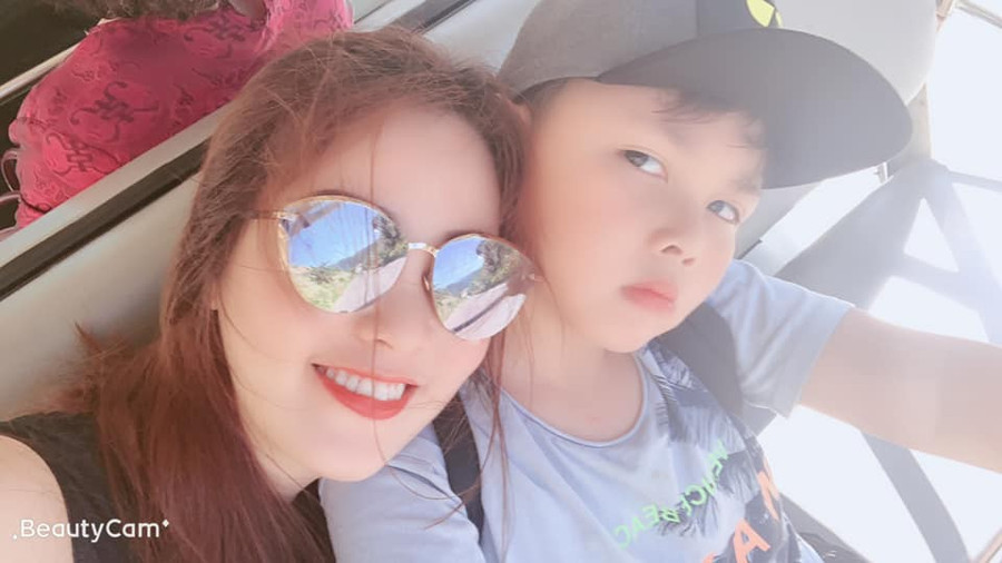 Đôi bạn thân nức tiếng khắp VTV, cô nào cũng xinh đẹp, giàu có và thần thái ảnh 30 Đôi bạn thân nức tiếng khắp VTV, cô nào cũng xinh đẹp, giàu có và thần thái ảnh 30