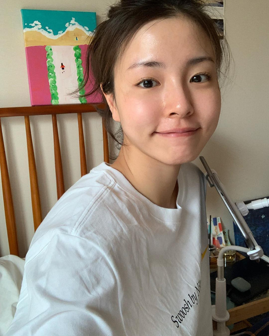 4 cách nhanh nhất giúp làm mát da mặt trong những ngày trời oi nóng - Ảnh 2. 4 cách nhanh nhất giúp làm mát da mặt trong những ngày trời oi nóng - Ảnh 2.