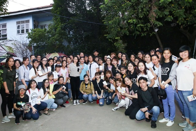 Mỹ Tâm bất ngờ lì xì sách: “Tất cả đều là chuyện nhỏ” Mỹ Tâm bất ngờ lì xì sách: “Tất cả đều là chuyện nhỏ”