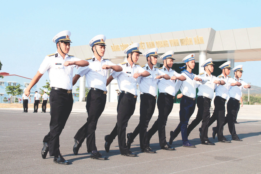 Chiến sĩ tàu ngầm