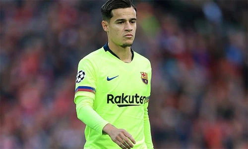 Coutinho "mất hút" trong cả hai trận gặp lại Liverpool ở bán kết.