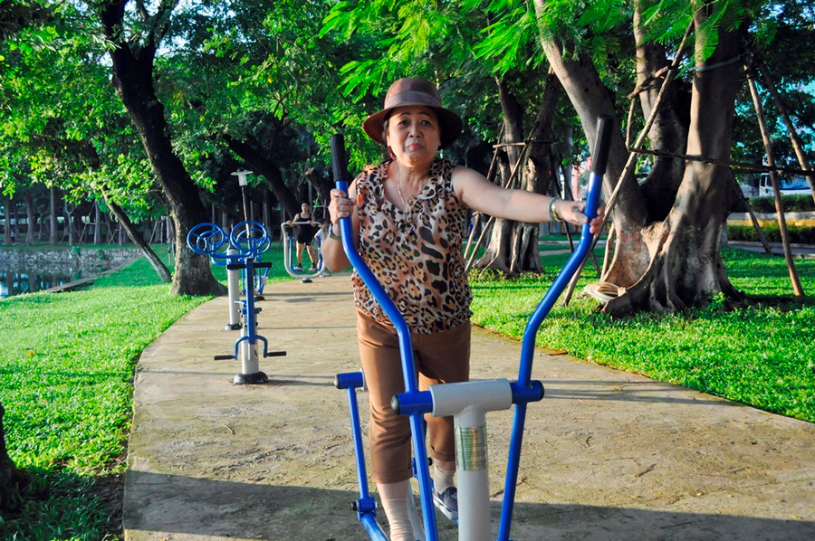 Hít thở là cách làm tăng độ đàn hồi của phổi