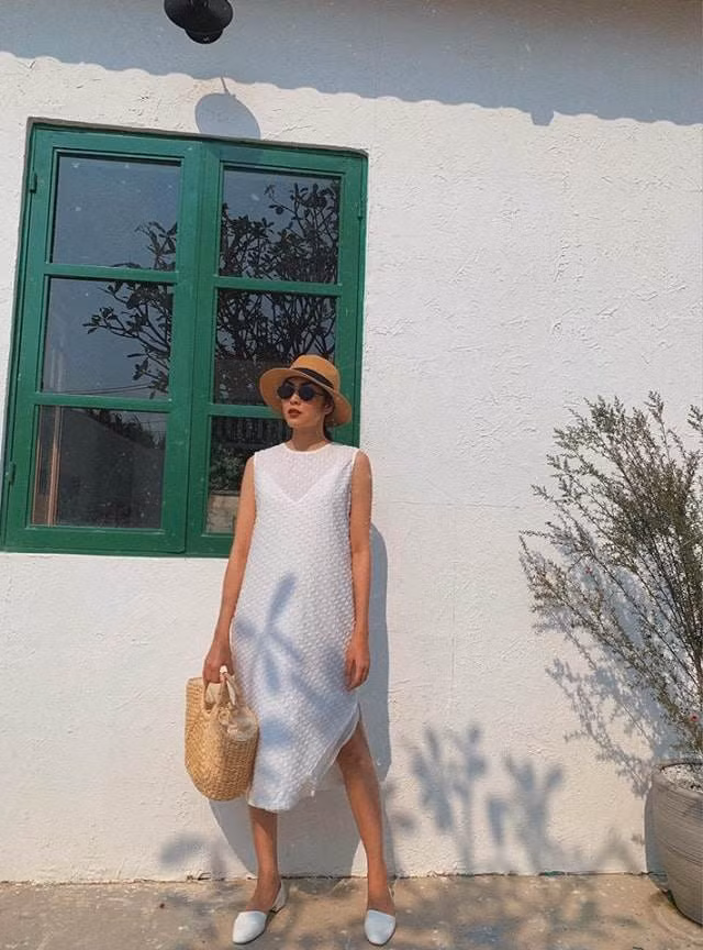 "Mẹ bỉm sữa" Tăng Thanh Hà mặc đồ chất lừ, fan thả tim “rần rần” vì quá đẹp ảnh 1