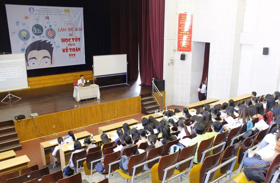 Tự chủ tài chính là bước chuyển quan trọng để hệ thống GDĐH bứt phá