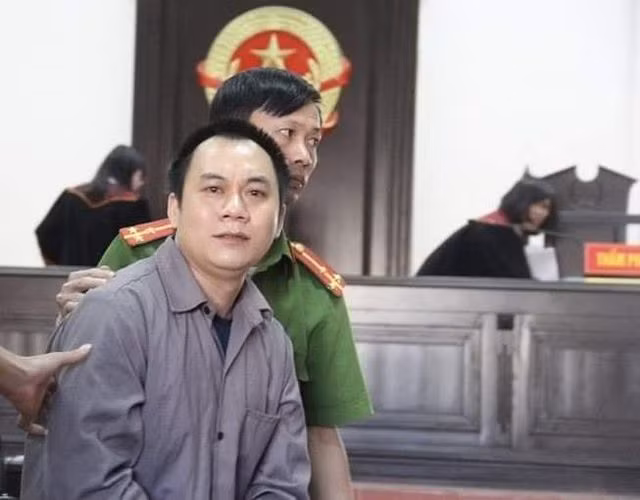 Vụ container đâm Innova đi lùi trên cao tốc: Đề nghị xem xét kỷ luật thẩm phán - 1