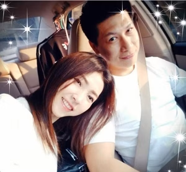 Trước khi bạn gái ra đi” vĩnh viễn, chàng trai đã quyết định kết hôn ngay trên giường bệnh-3