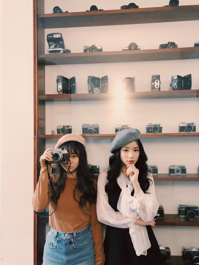 “Nhà có 3 nàng tiên” xinh từ chị đến em khiến ai cũng phải xuýt xoa xin làm con rể ảnh 12