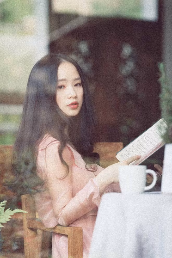 “Nhà có 3 nàng tiên” xinh từ chị đến em khiến ai cũng phải xuýt xoa xin làm con rể ảnh 15