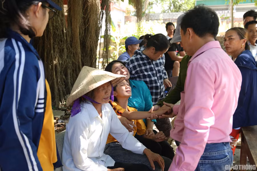 Keyword đầu tiên có dấu