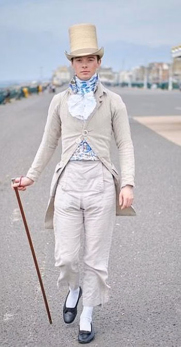 Chàng trai đã "hớp hồn" vạn người bằng phong cách ăn mặc này ảnh 7