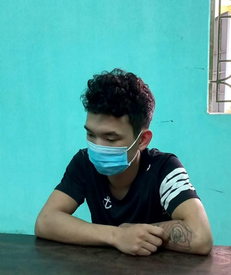 Nguyễn Thế Nghĩa từng có 4 tiền án về tội trộm cắp tài sản. Nguyễn Thế Nghĩa từng có 4 tiền án về tội trộm cắp tài sản.