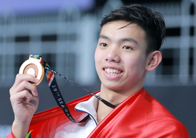 Nguyễn Huy Hoàng. Nguyễn Huy Hoàng.