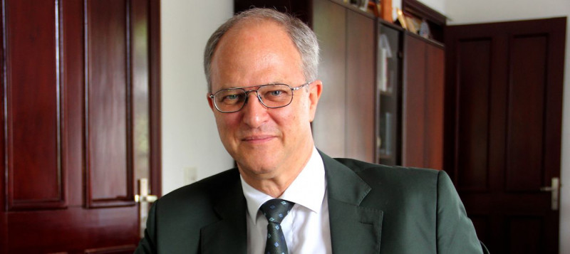 Đại sứ Christian Berger. Đại sứ Christian Berger.