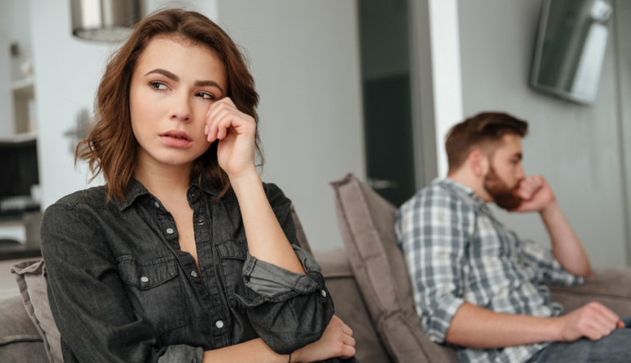 Bạn sẽ luôn thắc mắc họ thực sự đang nghĩ gì và họ thực sự cảm thấy thế nào. (Ảnh: ITN). Bạn sẽ luôn thắc mắc họ thực sự đang nghĩ gì và họ thực sự cảm thấy thế nào. (Ảnh: ITN).