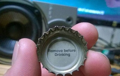 Nhớ lấy nắp trước khi uống nhé!