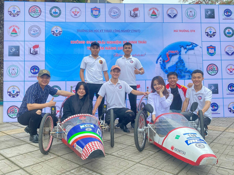 Dương Văn Hoàng luôn năng động, tích cực tham gia các hoạt động Đoàn, Hội và phong trào thanh niên.