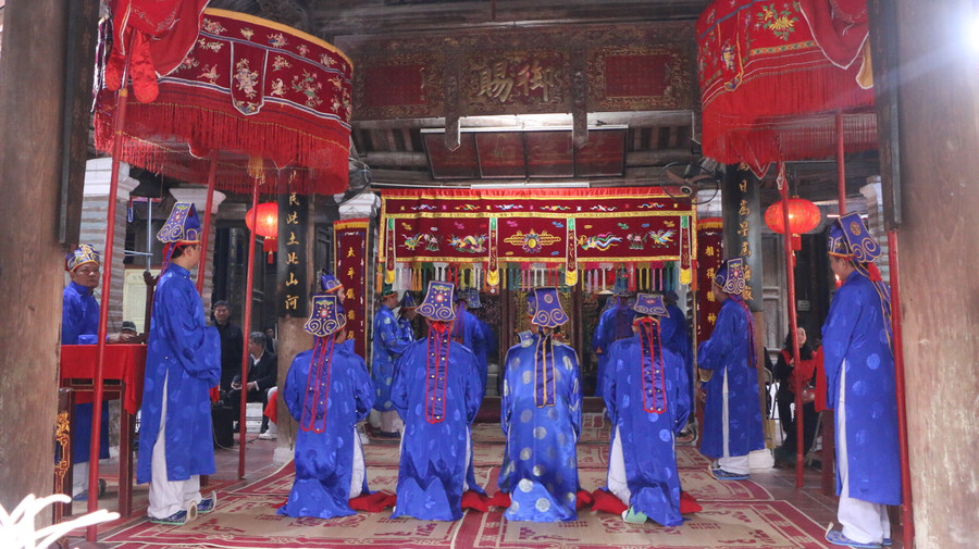 Nghi thức tế lễ ngày mùng 8 tháng Giêng năm Quý Mão 2023 tại Đình làng Ngãi Cầu.