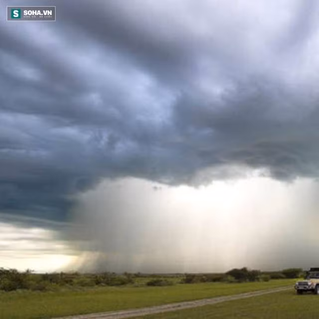  Hình ảnh đám mây kỳ lạ xuất hiện tại châu Phi. 