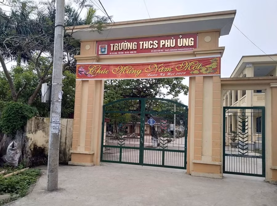 Ngôi trường xảy ra sự việc