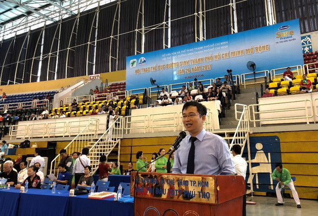 Bác sĩ Mai Thanh Việt - Giám đốc Marketing ngành hàng Sữa Bột Vinamilk chia sẻ về hành trình chăm sóc sức khỏe người cao tuổi tại Giải thi đấu Bác sĩ Mai Thanh Việt - Giám đốc Marketing ngành hàng Sữa Bột Vinamilk chia sẻ về hành trình chăm sóc sức khỏe người cao tuổi tại Giải thi đấu