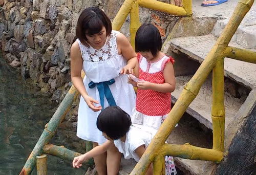 vi-sao-toi-thuong-tron-con-di-choi