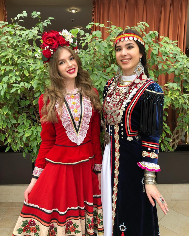 Cô gái 20 tuổi đẹp tựa thiên thần đăng quang Hoa hậu Nga 2019 ảnh 7 Co gai 20 tuoi dep tua thien than dang quang Hoa hau Nga 2019 hinh anh 7