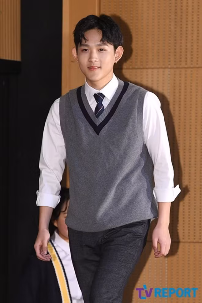 Con trai minh tinh quá cố Choi Jin Sil lên truyền hình - ảnh 2