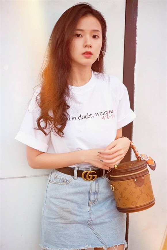 Midu mất túi hàng hiệu tại Hàn Quốc, số tiền trong túi mới khiến nhiều người choáng váng ảnh 7