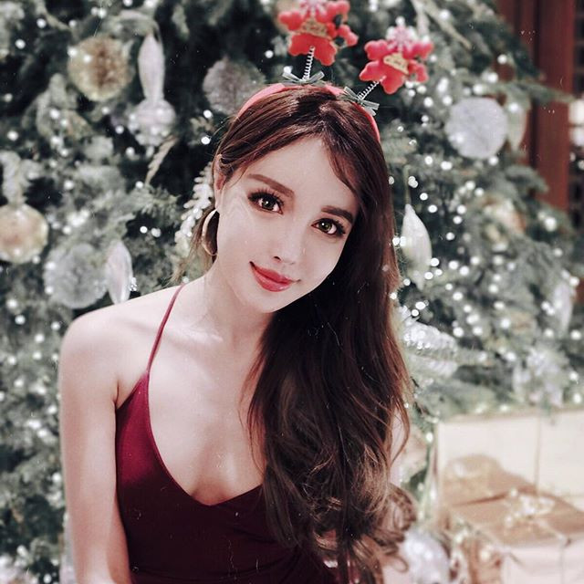 Hot girl số 1 của quốc đảo sư tử lộ ảnh trước khi phẫu thuật thẩm mỹ hình ảnh 6 hot girl so 1 cua quoc dao su tu lo anh truoc khi phau thuat tham my hinh anh 6