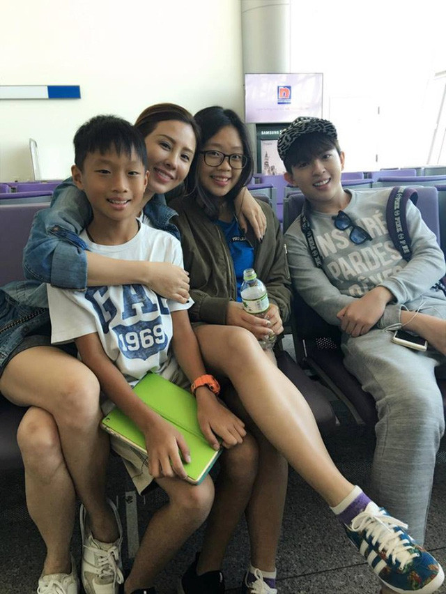 Hoa hậu Thu Hoài: Từng rất sốc khi con trai thú nhận thuộc giới tính thứ 3 ảnh 3 Giải trí - Hoa hậu Thu Hoài: Từng rất sốc khi con trai thú nhận thuộc giới tính thứ 3 (Hình 3).