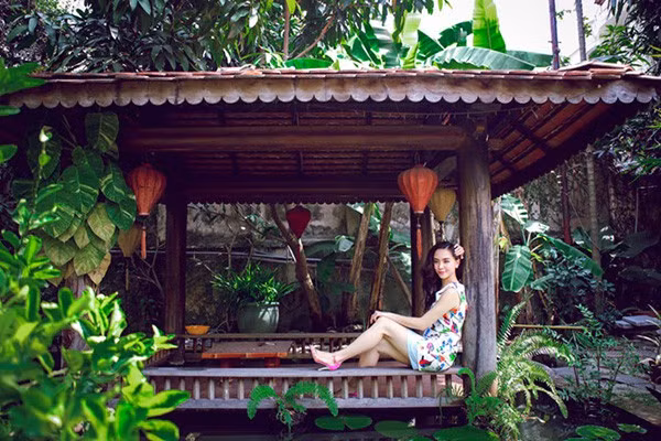 Cận cảnh biệt thự khủng của Á hậu Việt bị bố chồng tố chiếm 30.000 tỷ đồng