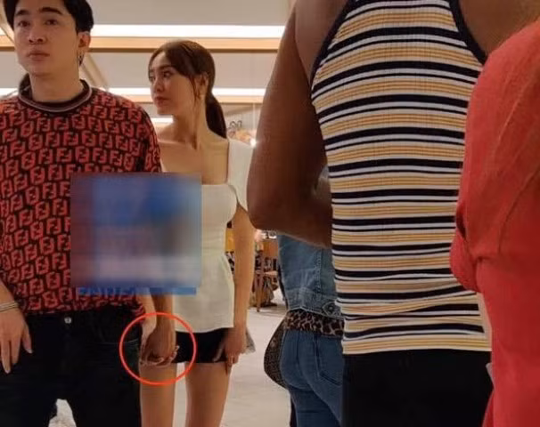 Lộ bằng chứng Ninh Dương Lan Ngọc và Chi Dân hẹn hò, tình tứ nắm tay nhau xuất ngoại