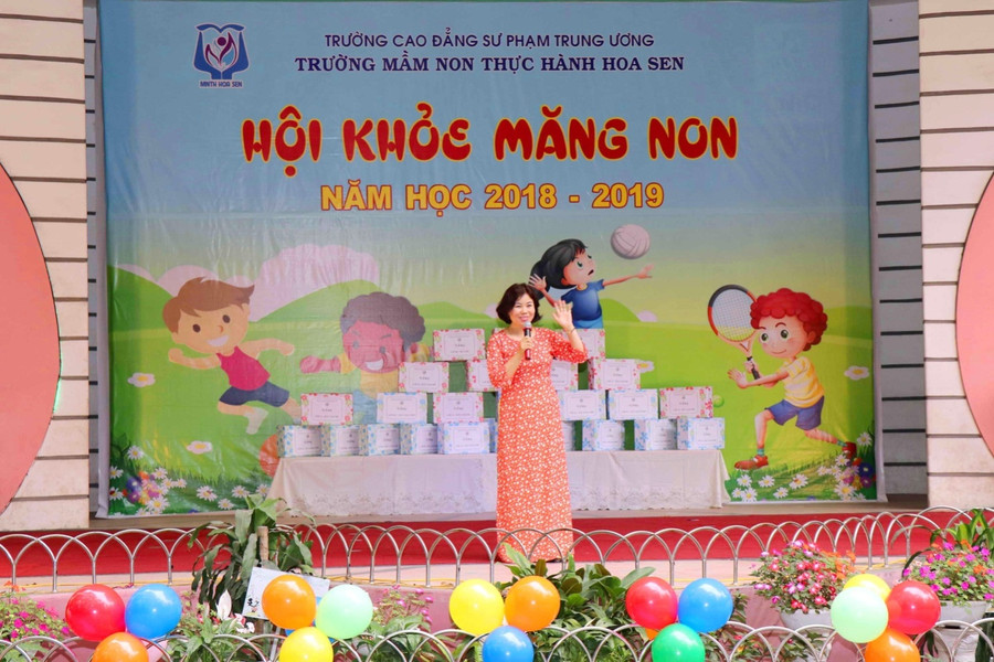 TS Nguyễn Thị Thanh - Hiệu trưởng trường Mầm non TH Hoa Sen khai mạc Hội khỏe măng non